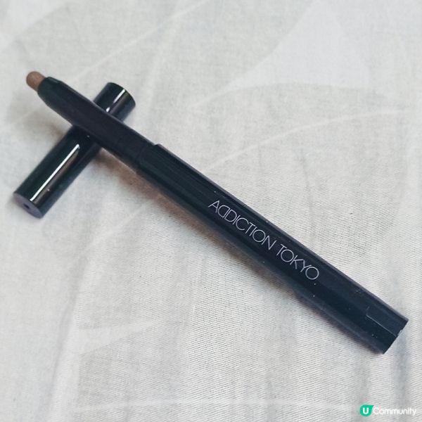 柔滑眼影筆✨持妝一整天👍