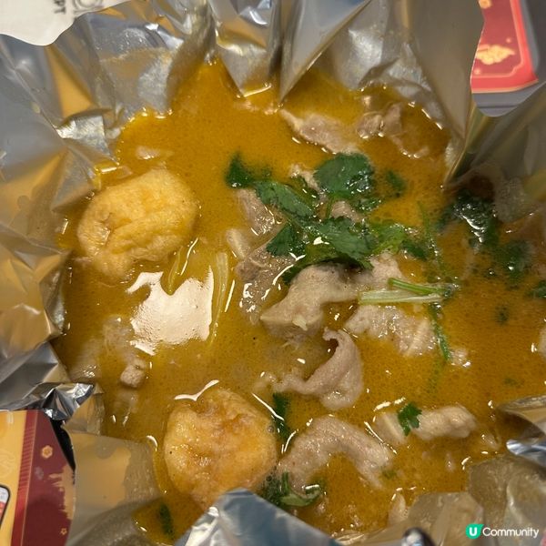 熱辣辣沙煲上枱🍲足料花甲粉