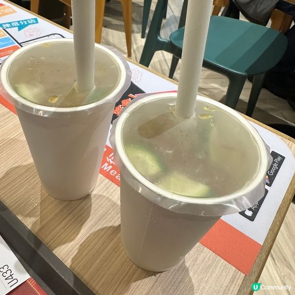 熱辣辣沙煲上枱🍲足料花甲粉