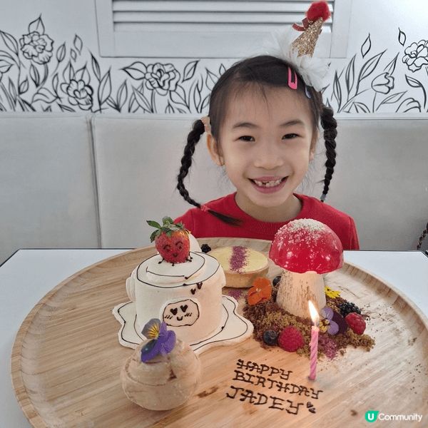 囡囡12月生日🎂，所以近排都成日爬文睇下有咩好餐廳🍽️。見到...