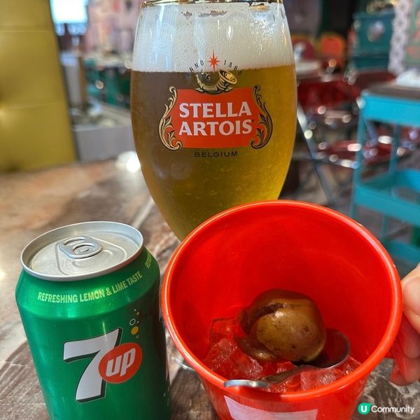 懷舊港式環境下嘆惹味雞煲🐔🍲特別有風味