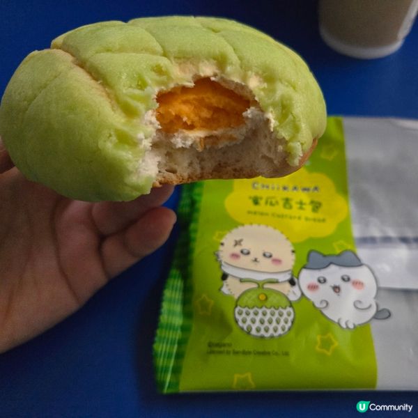 試食吉伊卡哇蜜瓜吉士包！🍈😋