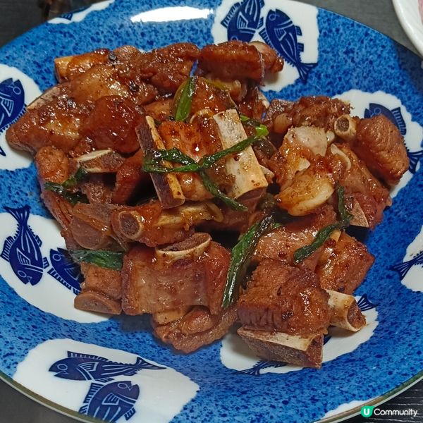 雪碧話梅炆排骨配紅菜頭蠔菇湯麵