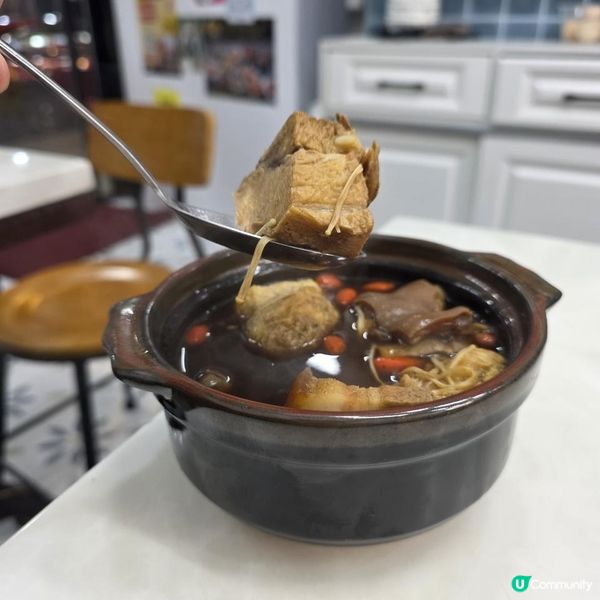 大圍佰古嗲東南亞特色茶啡廳