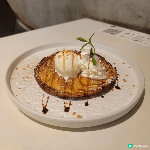 朋友介紹，觀塘有間西餐，價錢親民，最平既意粉都唔使$70就搞...