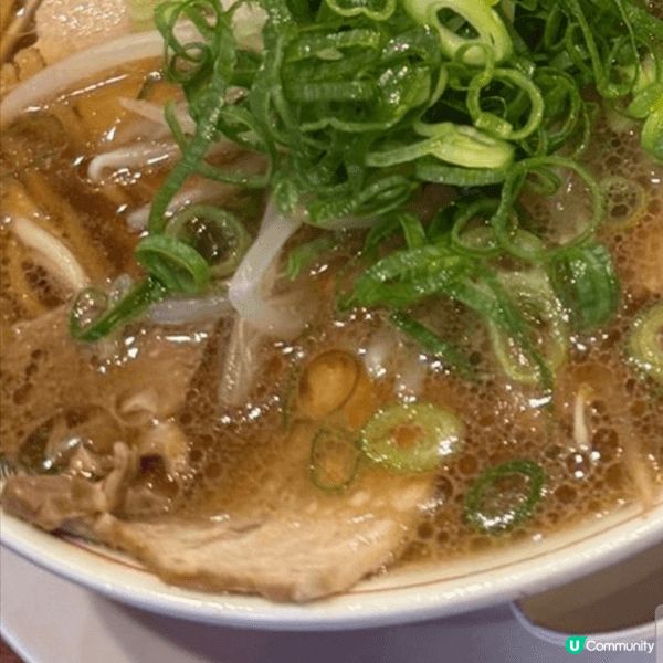 糖水是嚟自店舖，好夠料和味道不太甜， 叫咗椰汁紫米露和麥米粥...