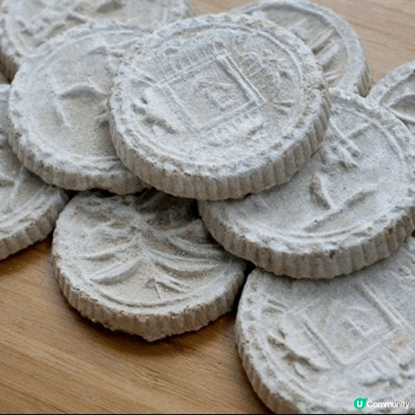 由細到大都鍾意新年食炒米餅，內藏豐富的花生及芝麻餡，入口甘甜...