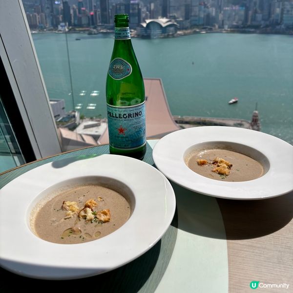 尖沙咀•無敵維港海景 週末風車午餐