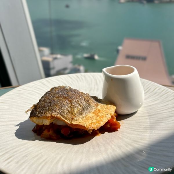 尖沙咀•無敵維港海景 週末風車午餐