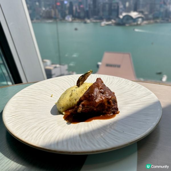 尖沙咀•無敵維港海景 週末風車午餐