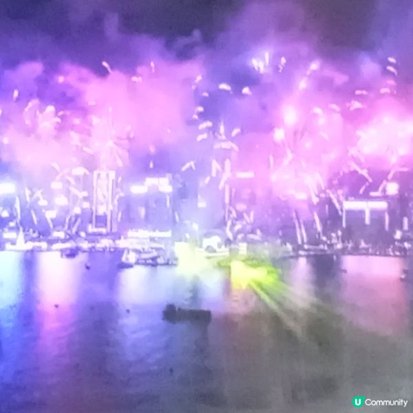 耀目煙花🌟在維港綻放！🥳