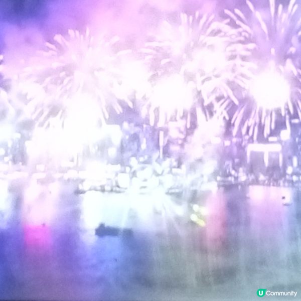 耀目煙花🌟在維港綻放！🥳