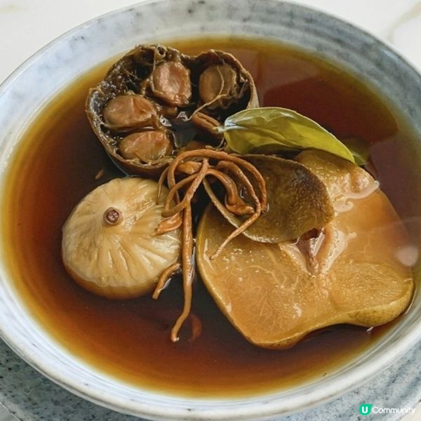 朧脷葉羅漢果雪梨湯—治寒咳、潤肺止咳
