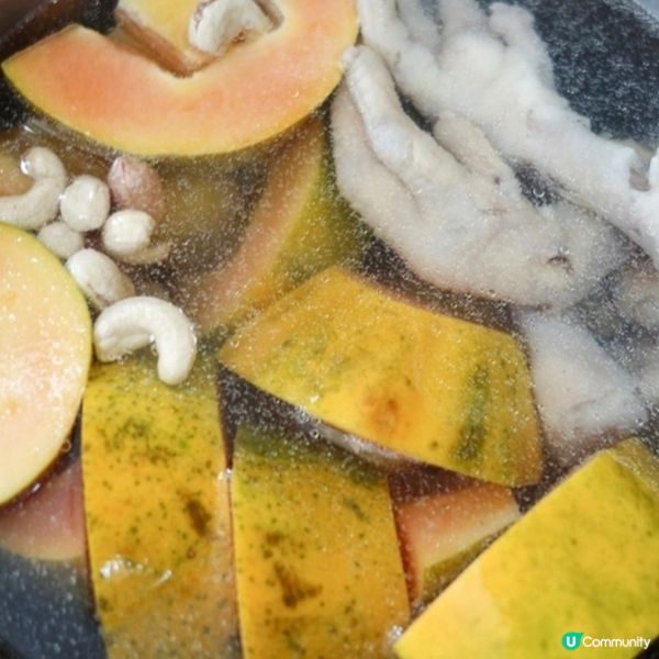 補腎：木瓜花生雞腳湯