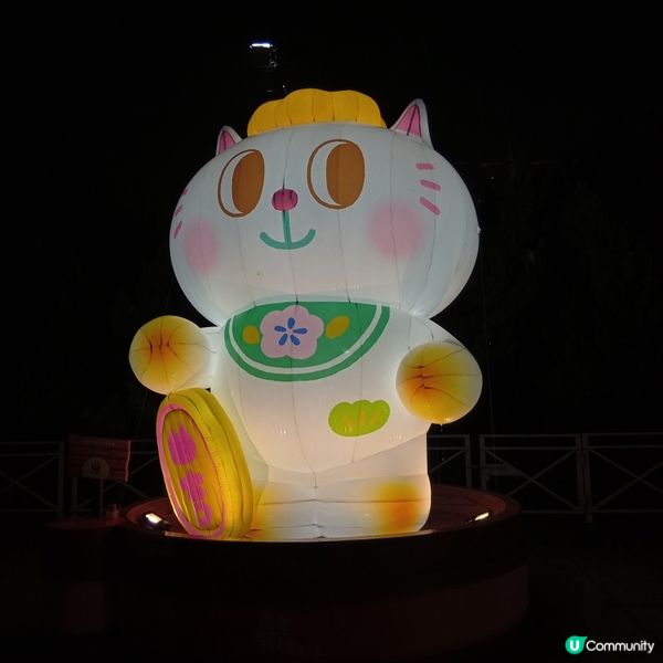 潮玩嘉年華：4米高IP公仔打卡！🤩🧸