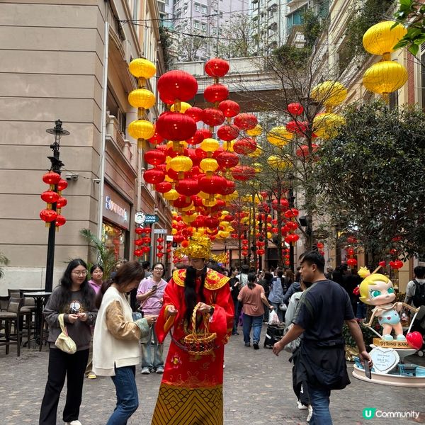 利東街新年氣氛💯🎉💰