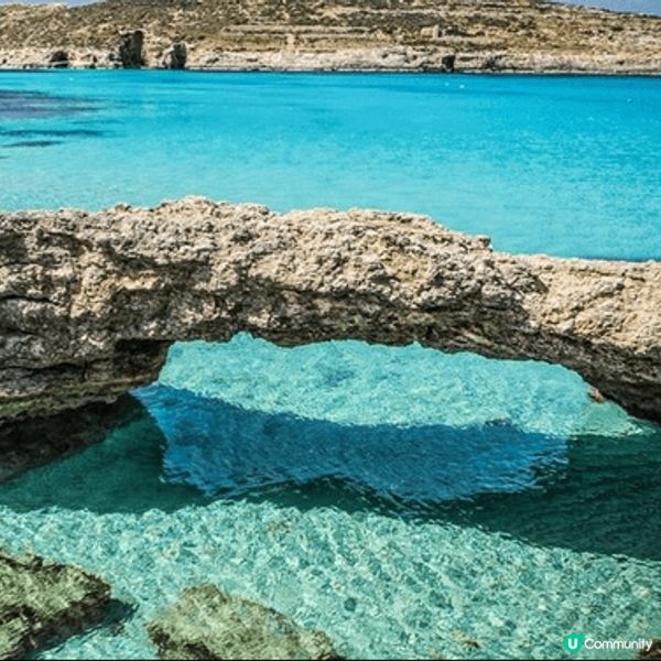 科米諾島藍色水晶之旅，能夠欣賞清澈湛藍的海水，探索哥佐島自然...