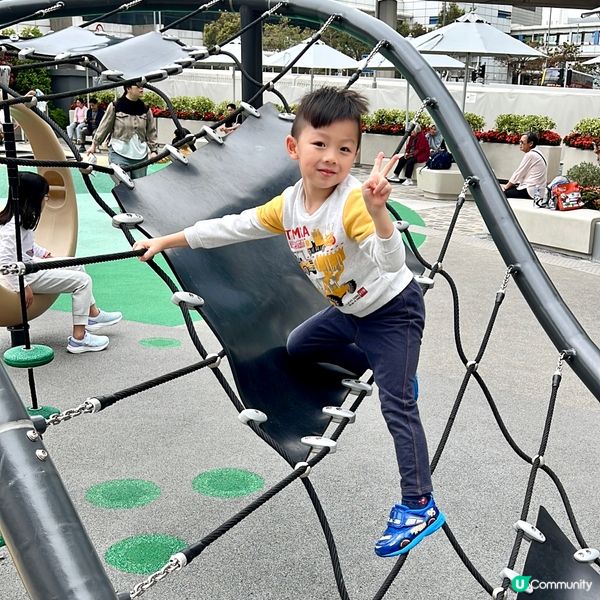 奧運站新公園🎮！38米繩網挑戰！🚀