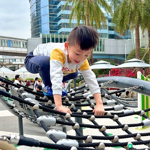 奧運站新公園🎮！38米繩網挑戰！🚀