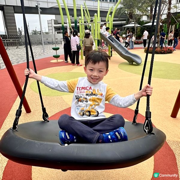 奧運站新公園🎮！38米繩網挑戰！🚀