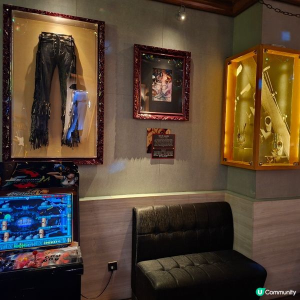 ✨️高人氣硬石餐廳嚐招牌菜傳奇漢堡💕欣賞現場樂隊演出🥳