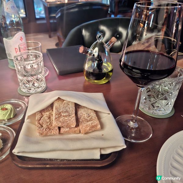 ✨銅鑼灣高質高人氣西餐廳Bochord💕靚海景復古圖書館