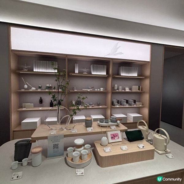 中國/深圳龍華區酒店房間燈光勁貼心