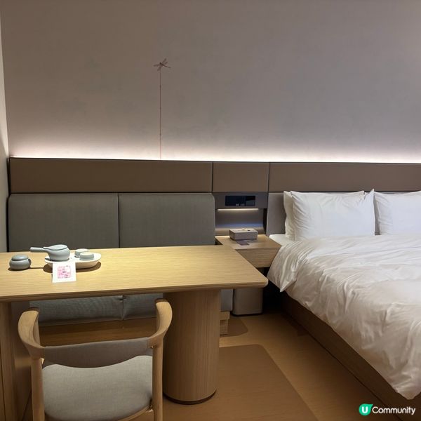 中國/深圳龍華區酒店房間燈光勁貼心