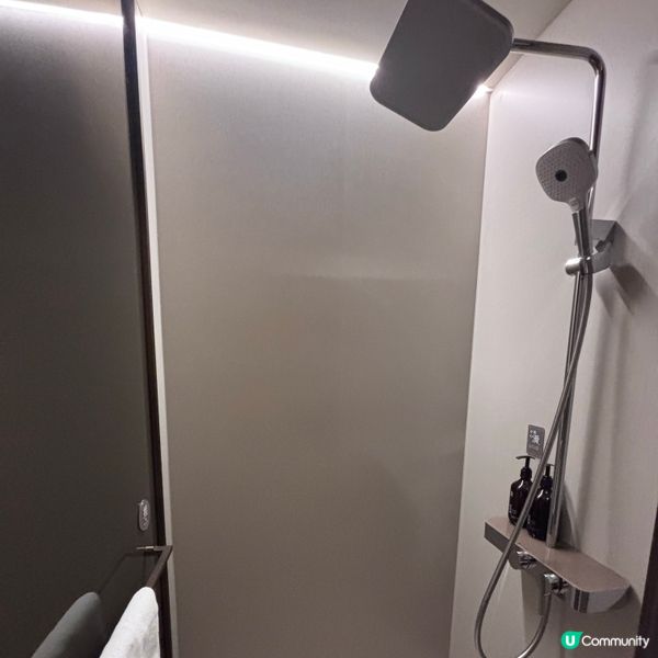 中國/深圳龍華區酒店房間燈光勁貼心