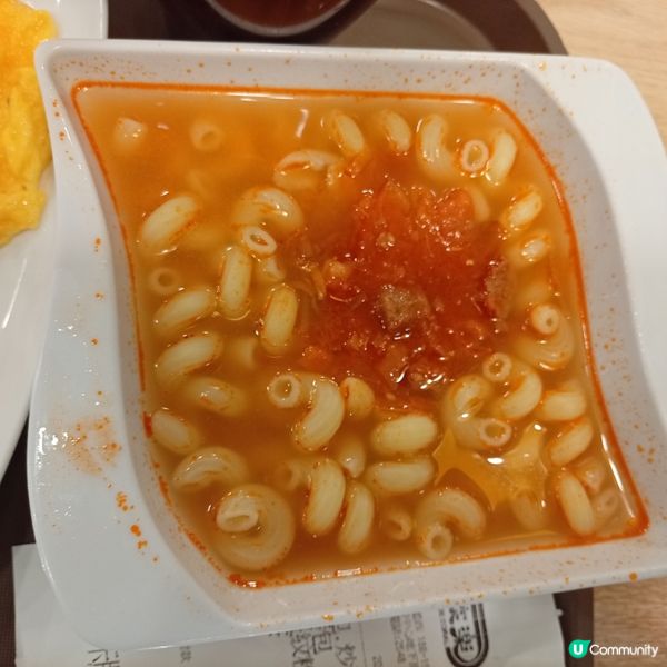 早餐 Powe Up-牛尾湯扭紋粉配3.6牛乳！💪🐮🍜