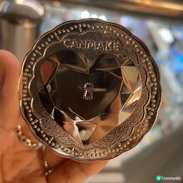 最近終於入手咗 Canmake 呢兩件寶藏！✨ 呢款粉餅粉質...