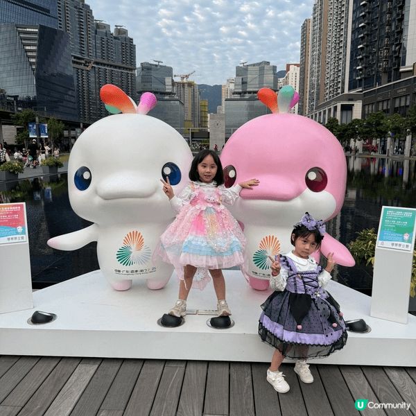 兩個女都好鍾意melody Kuromi Pompompur...