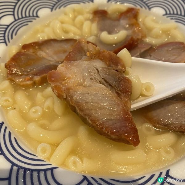 #蒸魚腩爸媽九龍灣好介紹 【💓真係無睇錯😱大癲🤭$29連冰凍飲品真係抵到笑😍🤩】 🌸叉燒通粉＋菠蘿包＋原味豆漿💟推介💟 😍呢個價錢真係好有驚喜，叉燒通粉嘅份量唔少🤭叉燒肥瘦