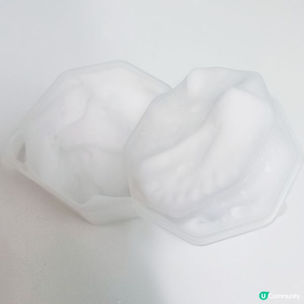 鎖水防禦豐盈潔面乳：清潔保濕兼備！✨