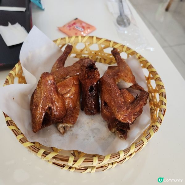 脆皮乳鴿🤤！石岐乳鴿皮脆肉嫩😋！👍