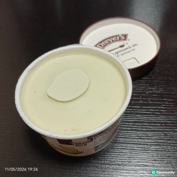 Dreyer's杯裝雪糕（薄荷朱古力/開心果味）