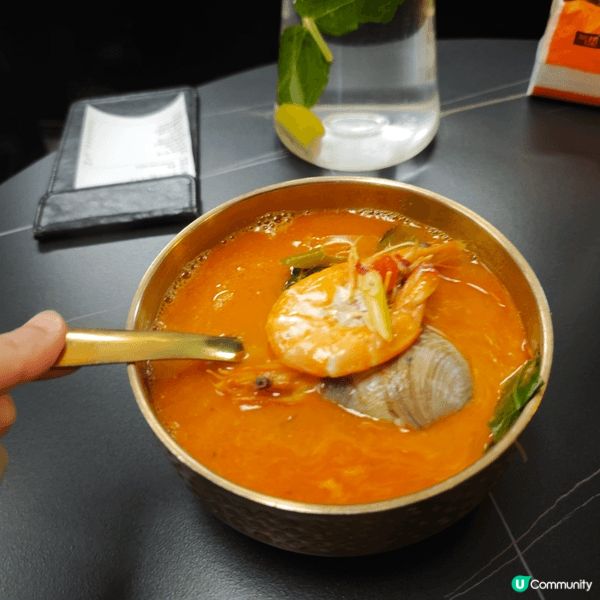 光顧了在福田的碳水精英·亞洲厨房，主要是泰國菜式，餐可按食客...