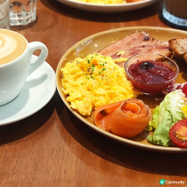 放假瞓到自然醒嘅日常brunch/下午茶一人前