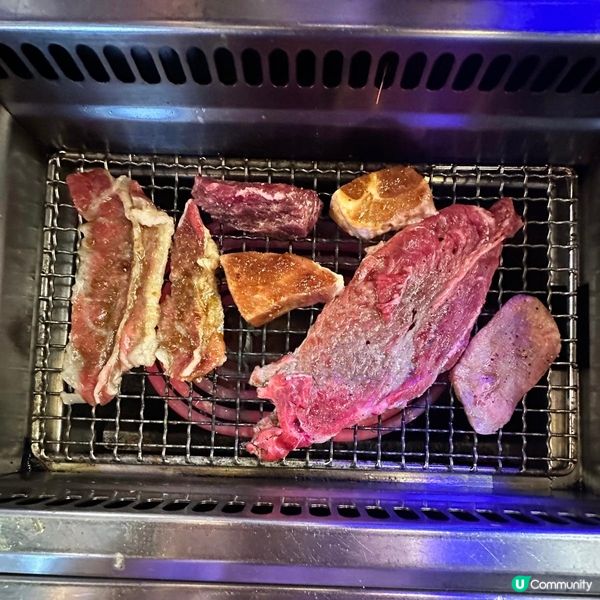 人氣👍🏻任飲任食😋澳洲和牛海鮮燒肉+榴槤