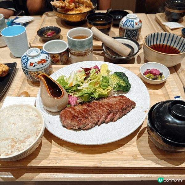 今日終於去嘗試這間餐廳，因為我家姐和姨甥女由架加拿大回來，當...