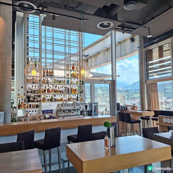 奧地利旅遊好去處💯Adlers Roof Top Bar