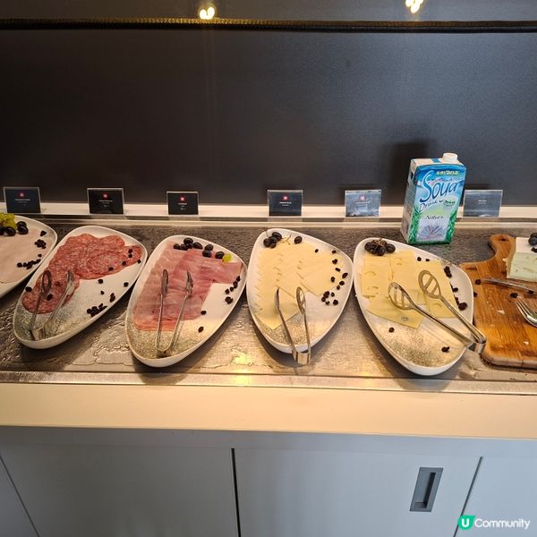Ibis Styles Luzern City自助早餐食評