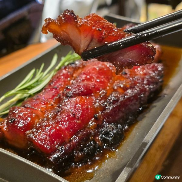 「蓮香居」百年老字號傳統手工點心點心,室內裝潢都好有懷舊感,...