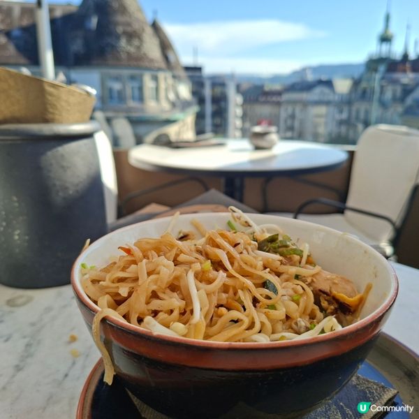 ✨瑞士蘇黎世旅遊美食好去處💯亞洲融合菜式餐廳Rooftop
