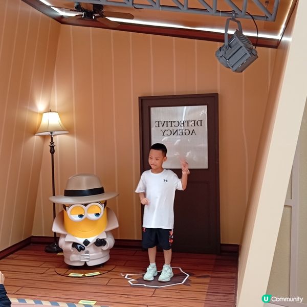 迷你兵團衝擊時代廣場！🤩👍