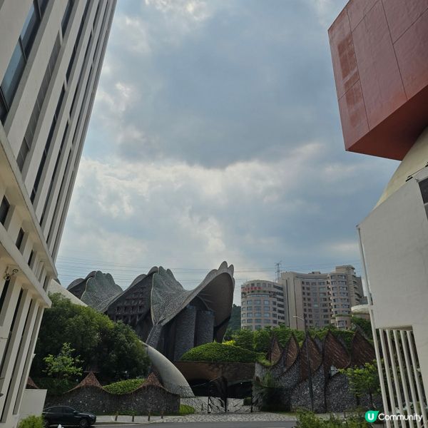 ​無得入外星人基地點算好？對面蘑菇幫到你

