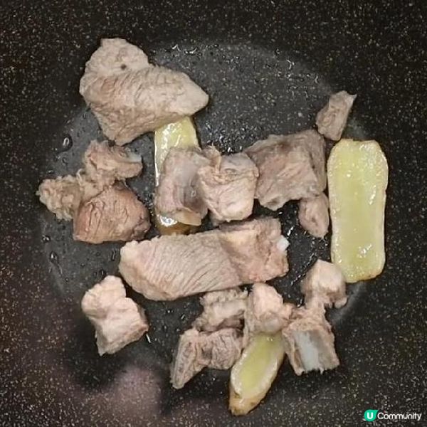 蕃茄粟米排骨湯

