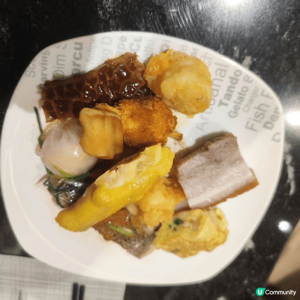 澳門新濠影匯自助餐經濟實惠，蛋糕好正，環境唔錯