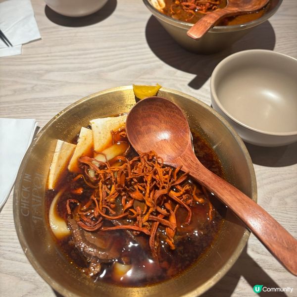 環境chill舒適既台灣餐廳