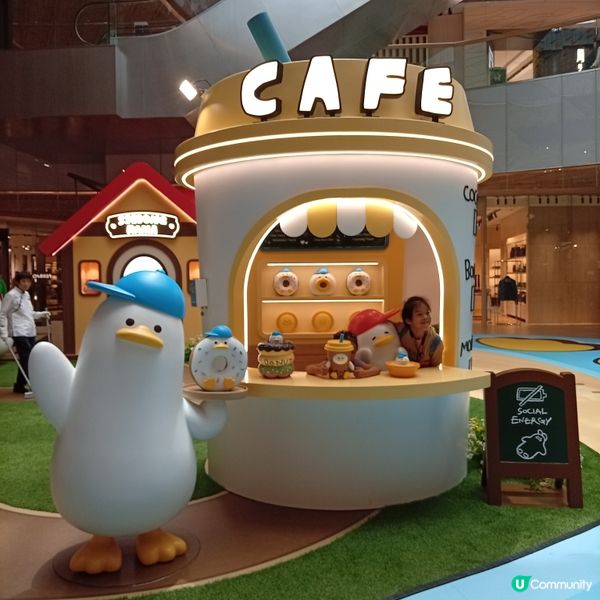 躺平鴨躺平東薈城！，盡情放空🏖️☕️🏀
